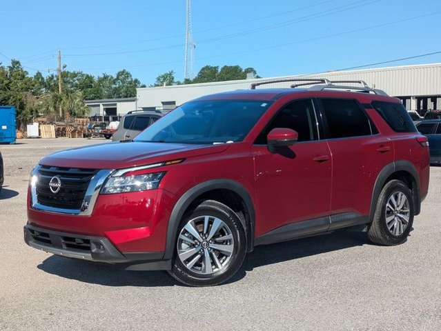 2024 Nissan Pathfinder SL