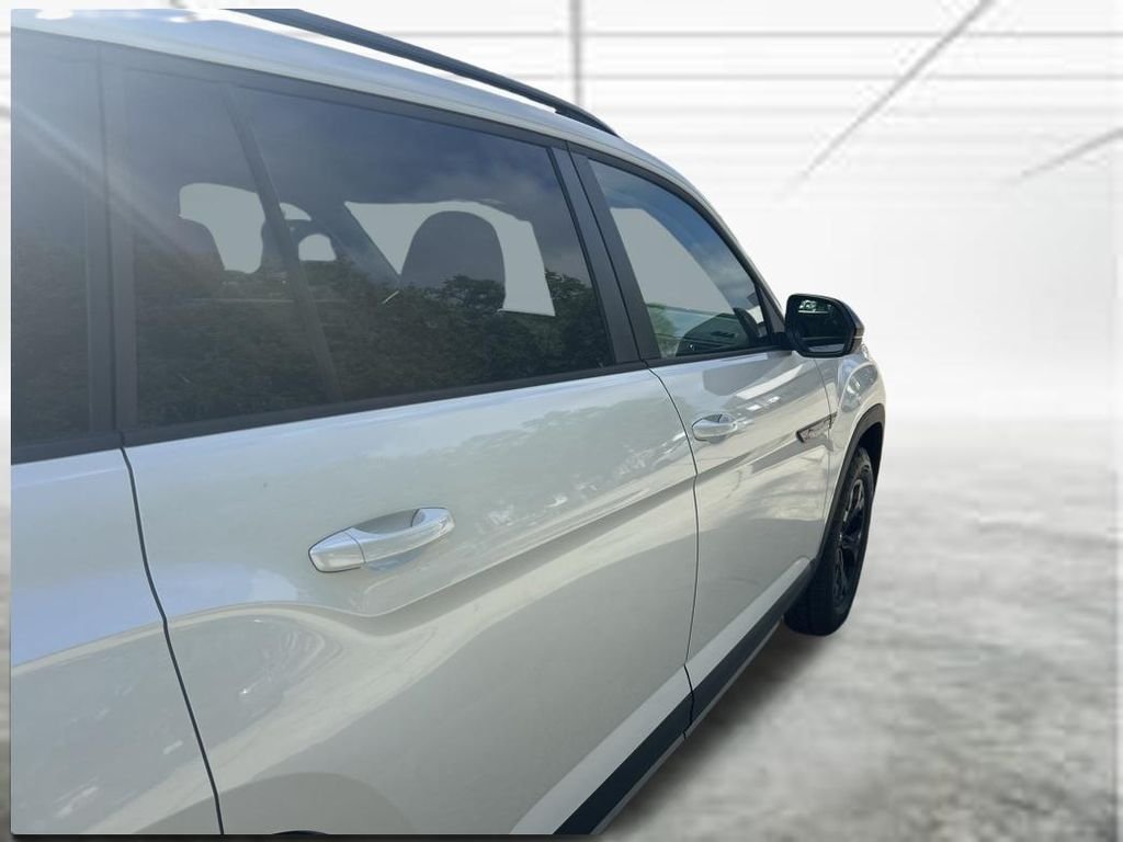 New 2026 White/off-white Volkswagen Peak Edition image 36