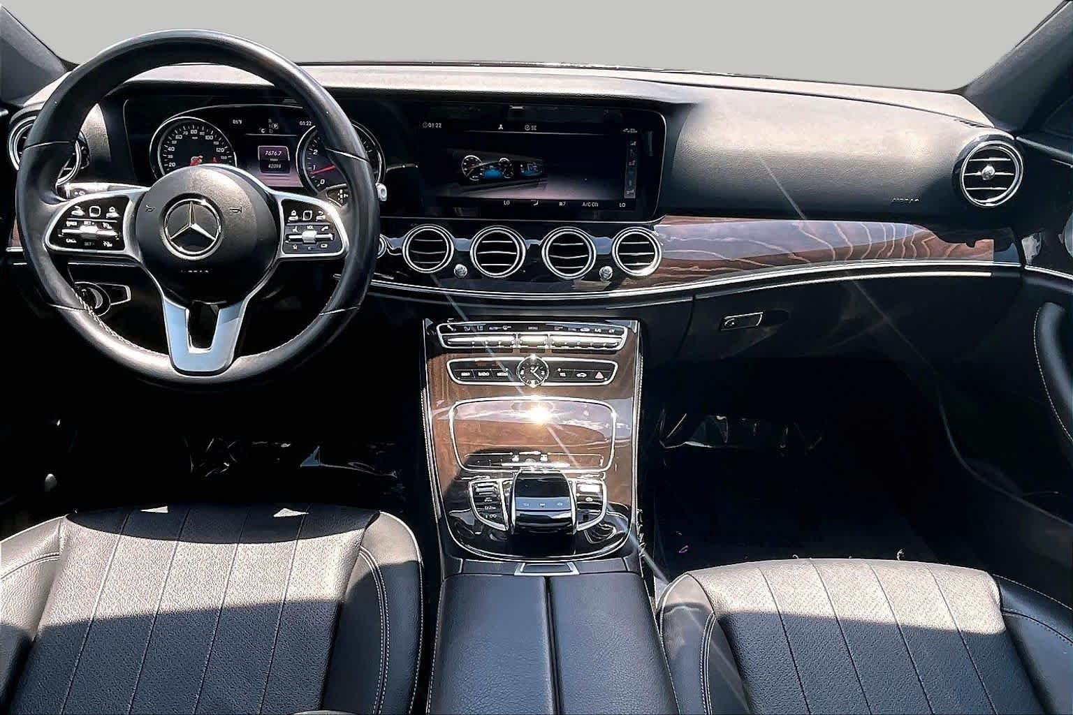 Used 2019 Obsidian Black Metallic Mercedes-Benz E 450 image 16