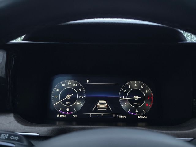 Used 2023 Black Kia X-Line SX Prestige image 32
