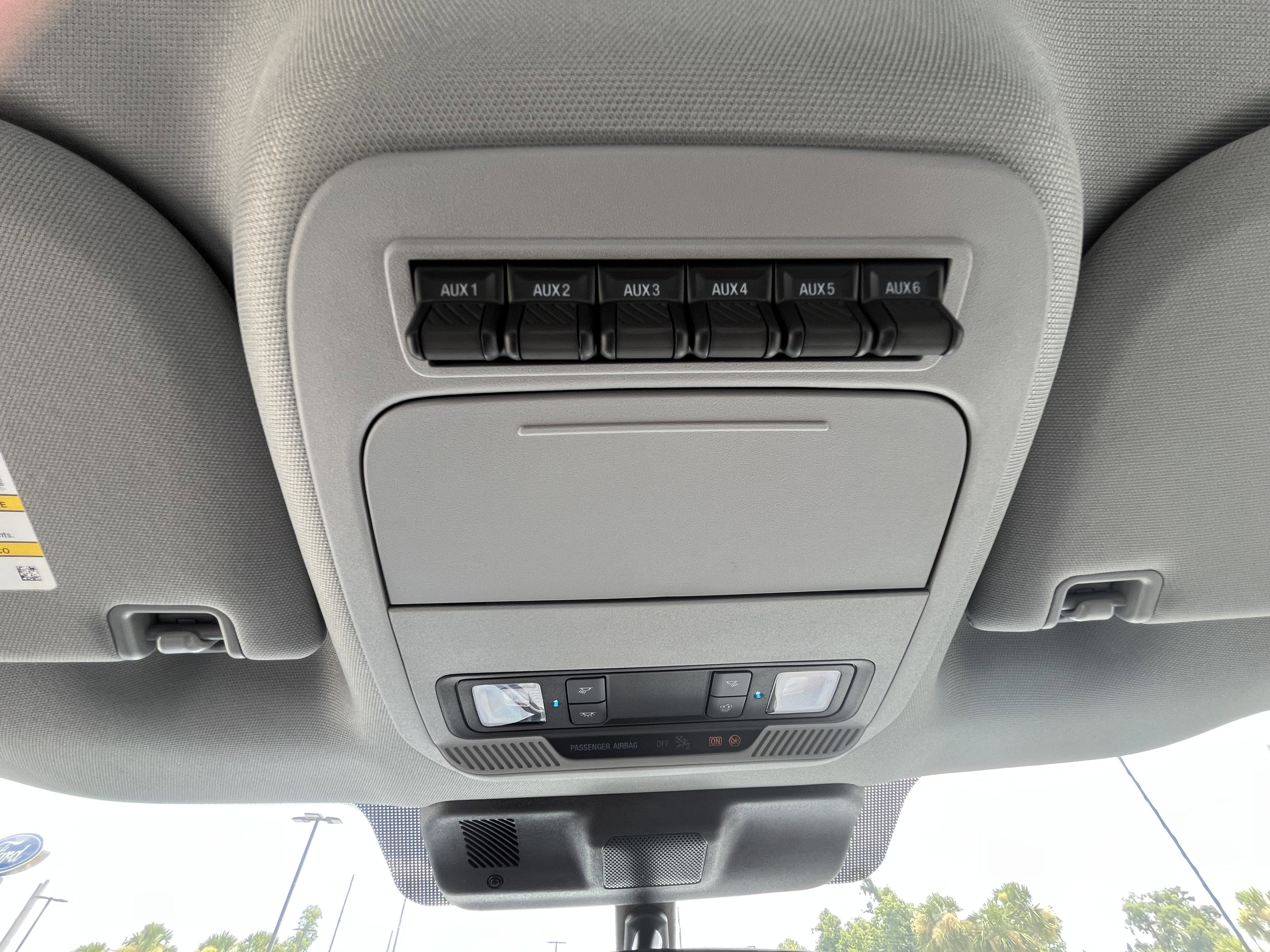 2025 Ford F-350 Super Duty Chassis Cab XL - Photo 19