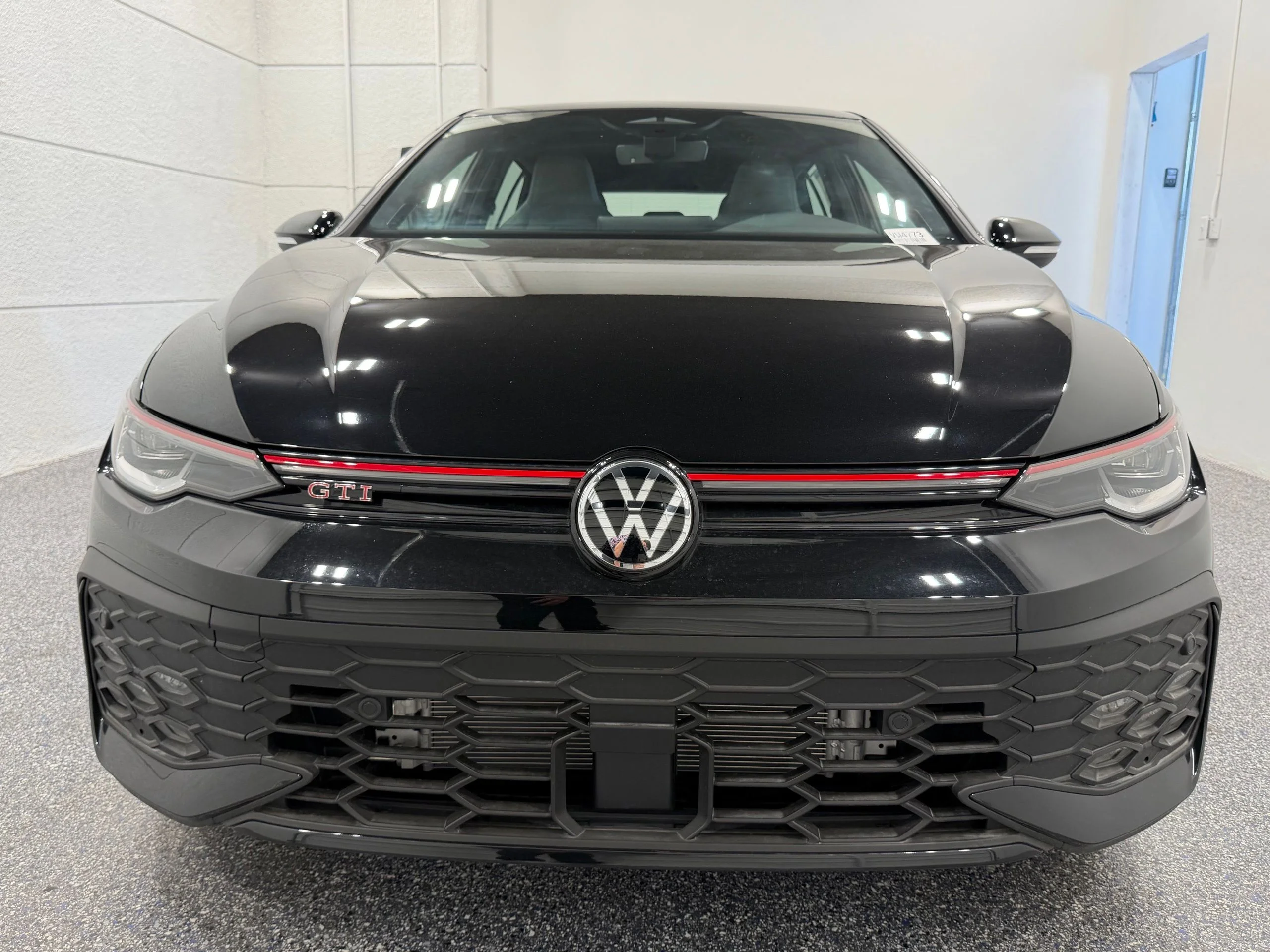 New 2026 Black Volkswagen 2.0T SE image 10