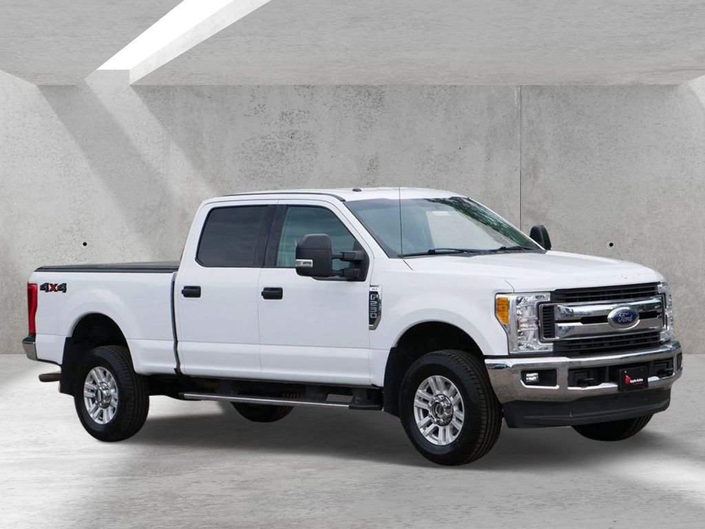Certified Used 2017 White Ford XLT image 1