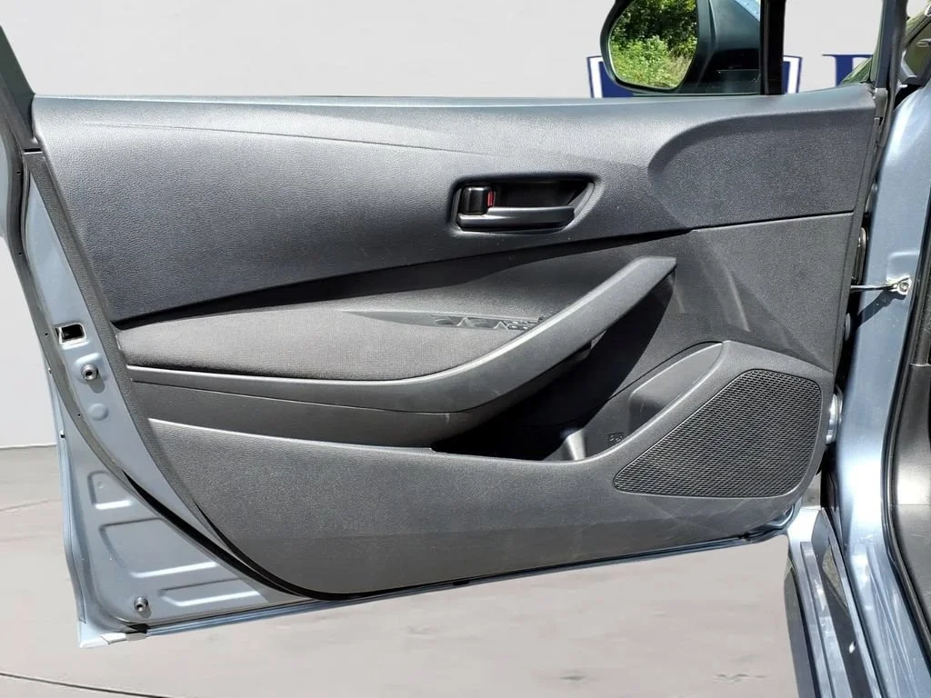 Used 2024 Celestite Toyota LE image 18