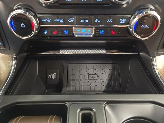 New 2026 Star White Metallic Tri-Coat Ford King Ranch® image 35