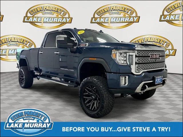 2021 GMC Sierra Denali 4WD Crew Cab Standard Box SRW's photo