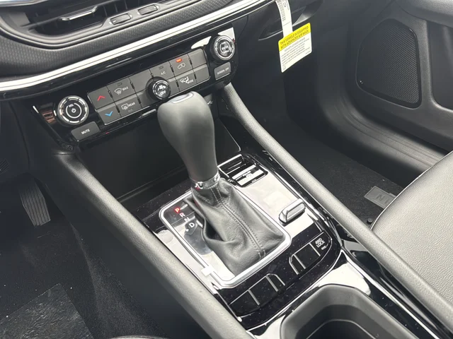 New 2026 Joose (DISC) Jeep Latitude image 15