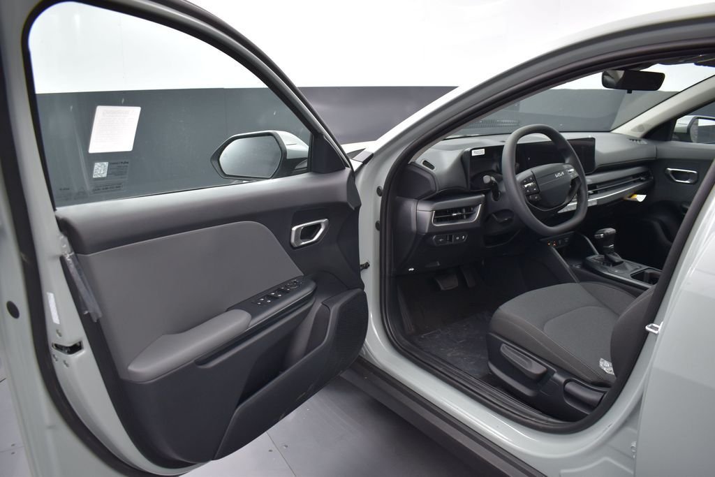 New 2026  Kia LXS image 5