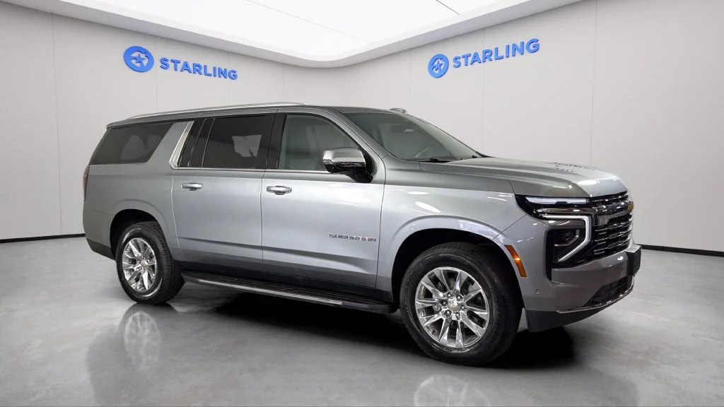 Used 2025 Sterling Gray Metallic Chevrolet Premier image 14