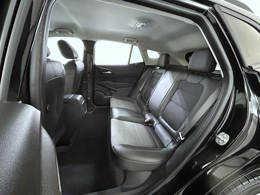 Used 2025 Black Chevrolet LT image 19