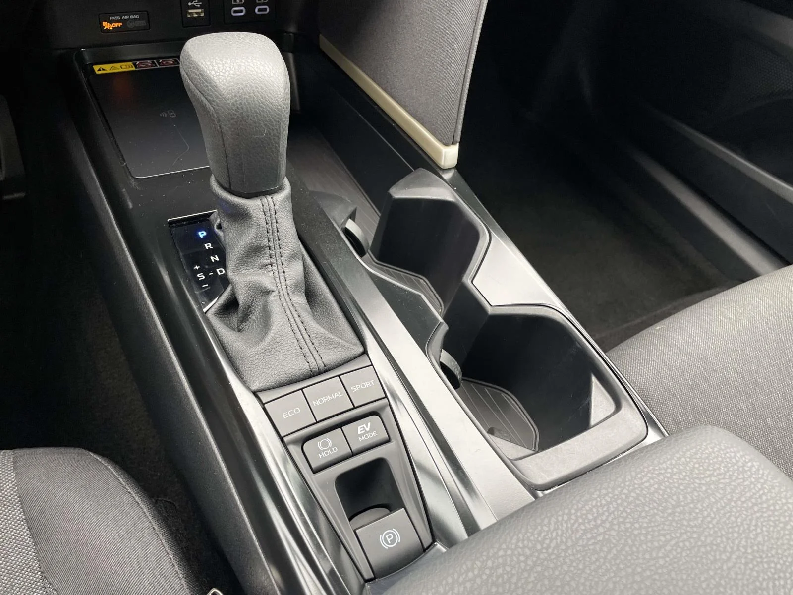 Used 2026 Ocean Gem Toyota LE image 19