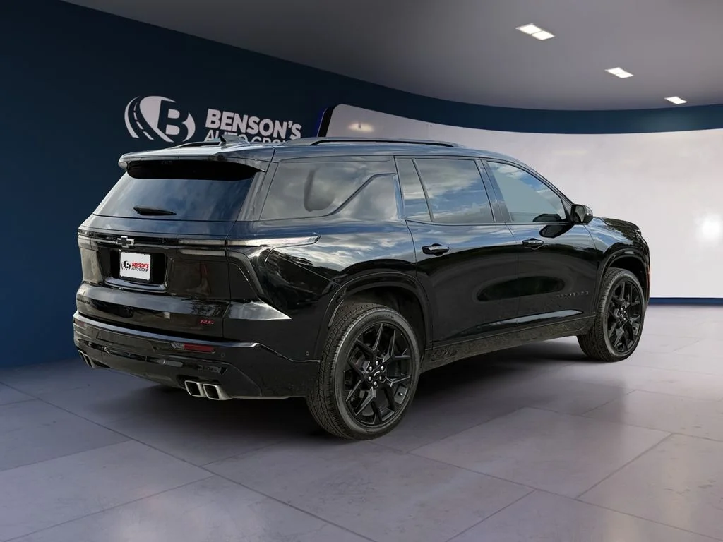 Used 2025 Black Chevrolet RS image 5