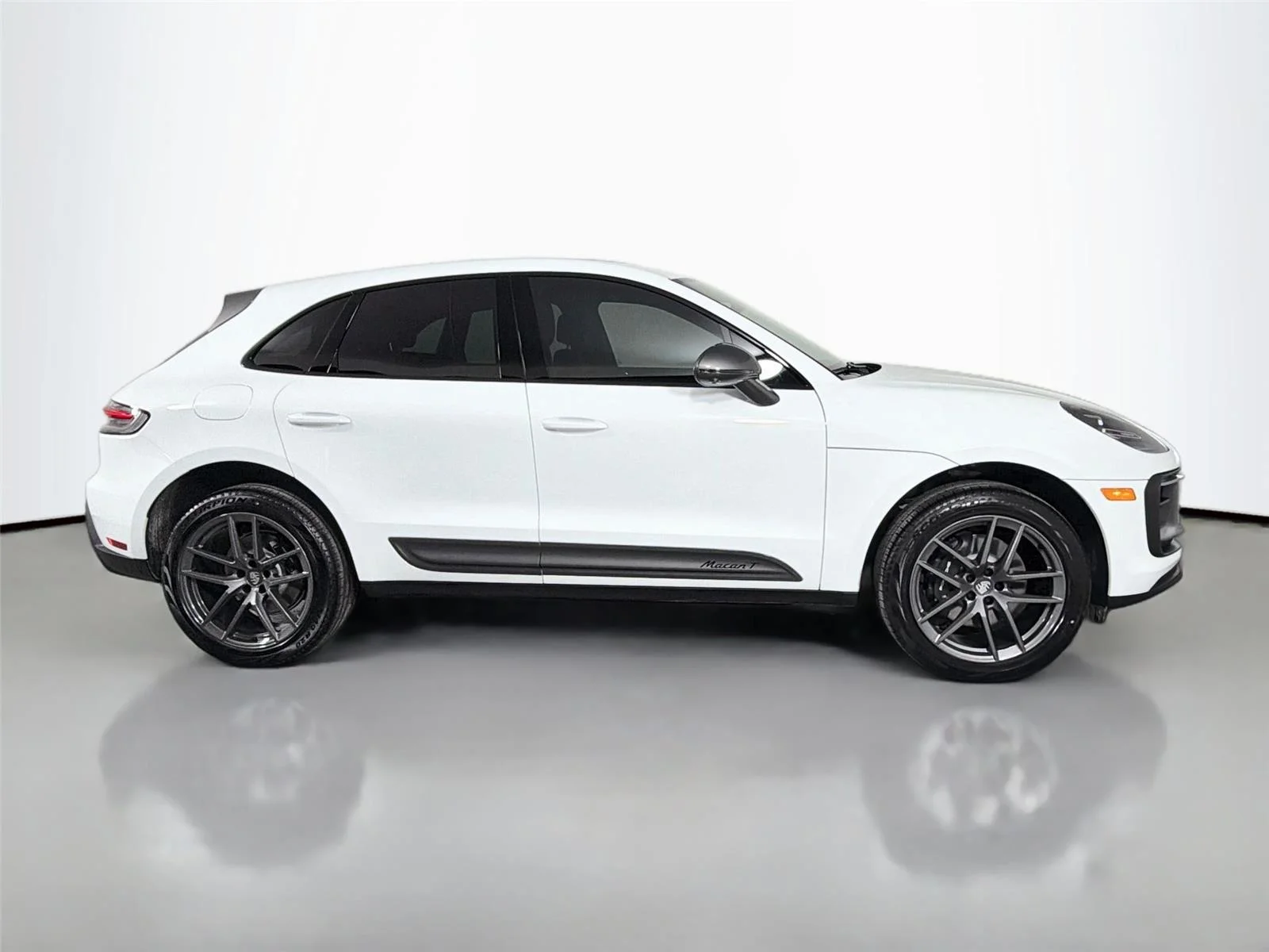 New 2026 White Porsche T image 8