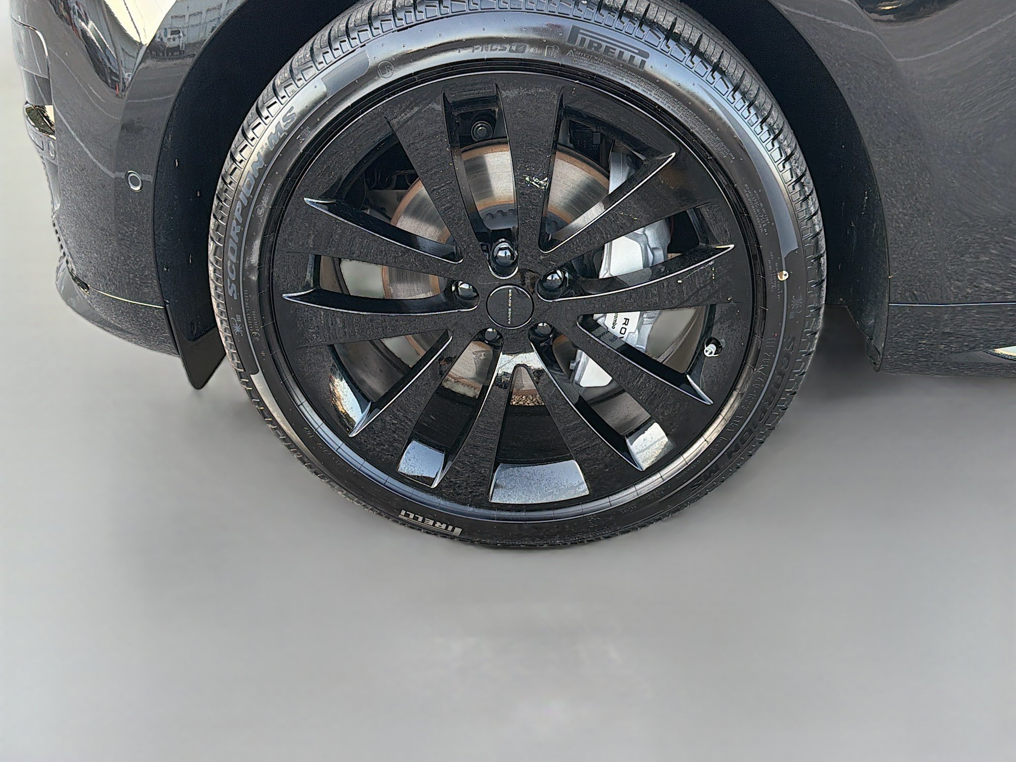 New 2026 Santorini Black LAND ROVER Dynamic SE image 40