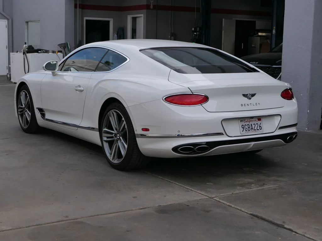 Used 2023 WHITE Bentley GT V8 image 5