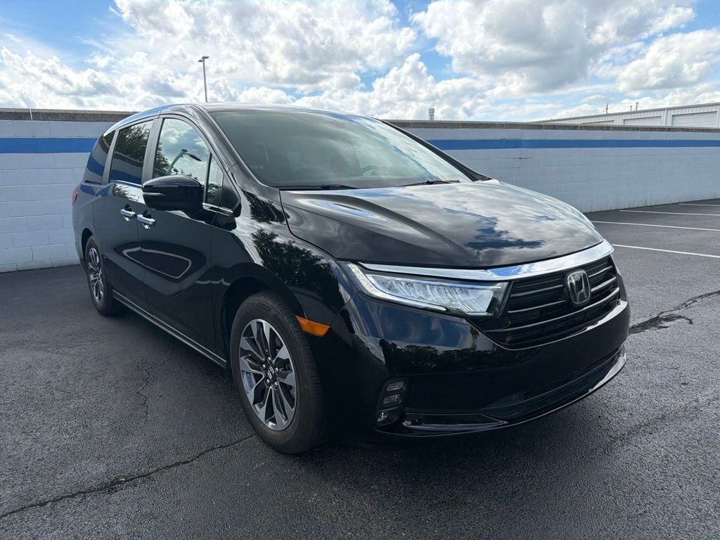 2024 Honda Odyssey EX-L - Photo 7