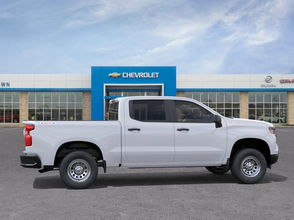 New 2026 Summit White Chevrolet WT image 5