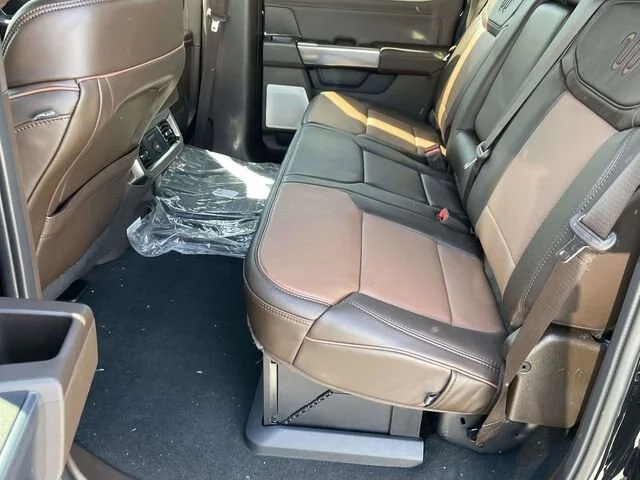 New 2026 Agate Black Metallic Ford King Ranch image 35