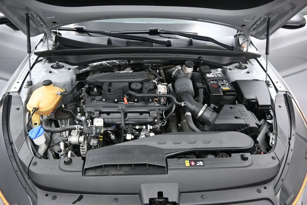 Used 2022 Gray Kia GT-Line image 11