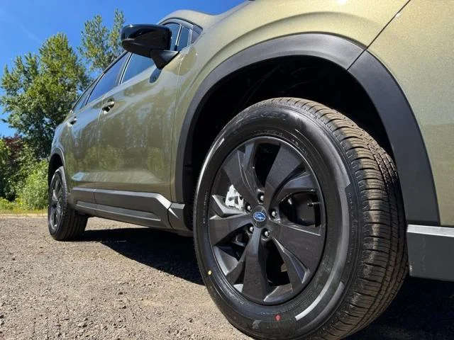 New 2026 AUTUMN GREEN METALLIC Subaru Touring 7-Passenger image 10