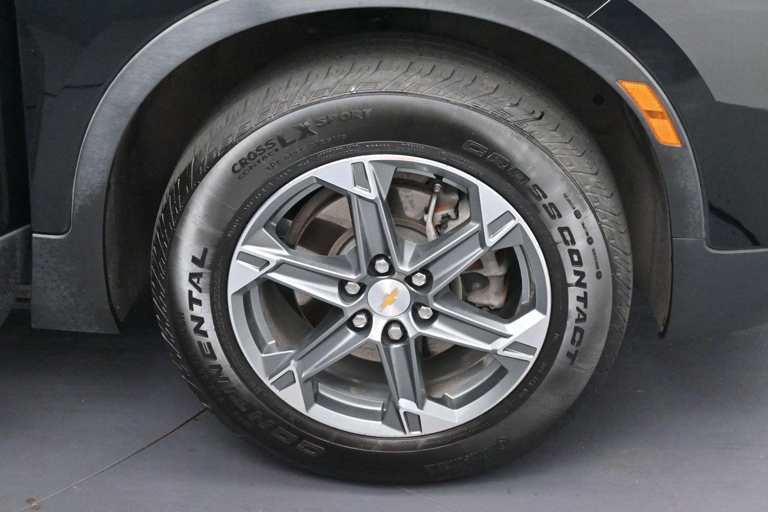 Used 2023 BLACK Chevrolet LT image 35
