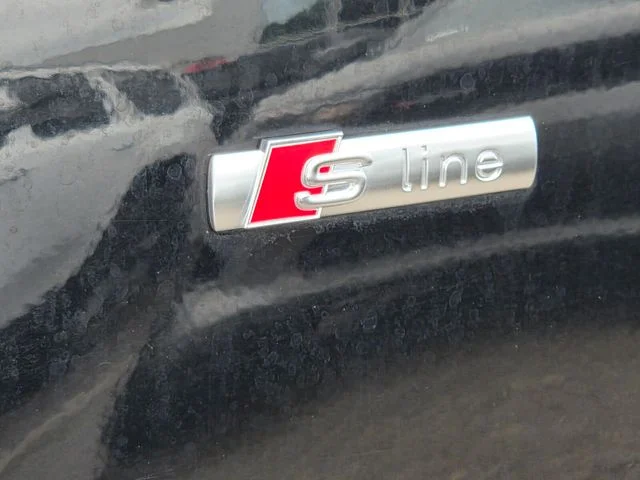 Used 2018  Audi 2.0T Premium image 17
