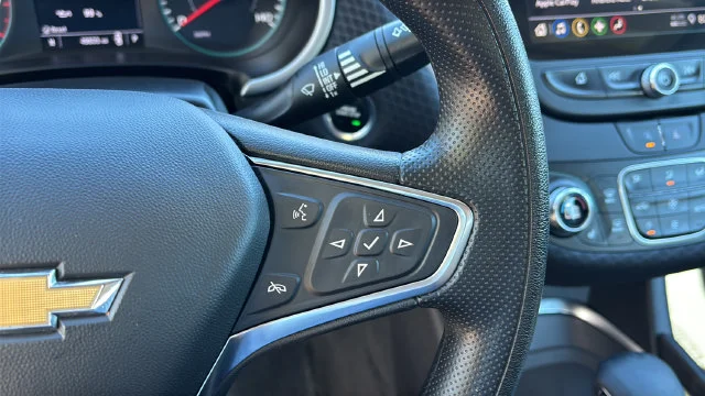 Used 2025 Black Chevrolet LT image 23