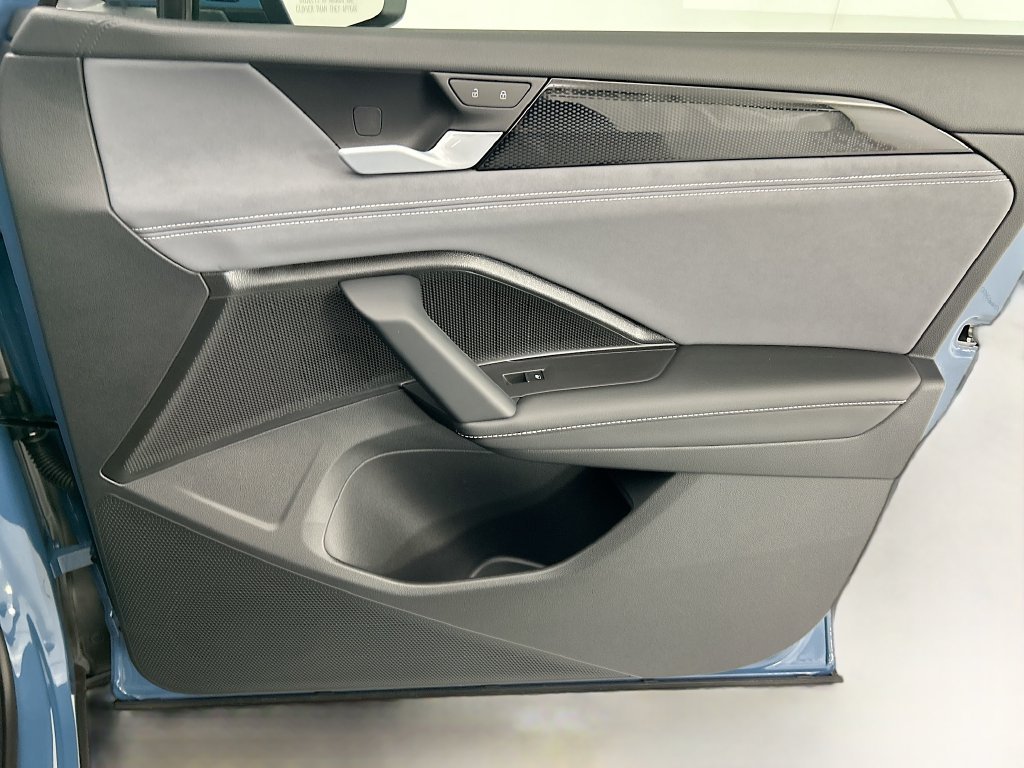 New 2026 Blue Volkswagen SE image 23