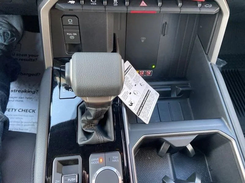 2026 Toyota Tundra Limited - Photo 24