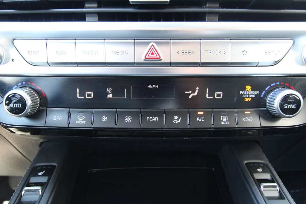 Used 2020 Gravity Gray Kia EX image 32