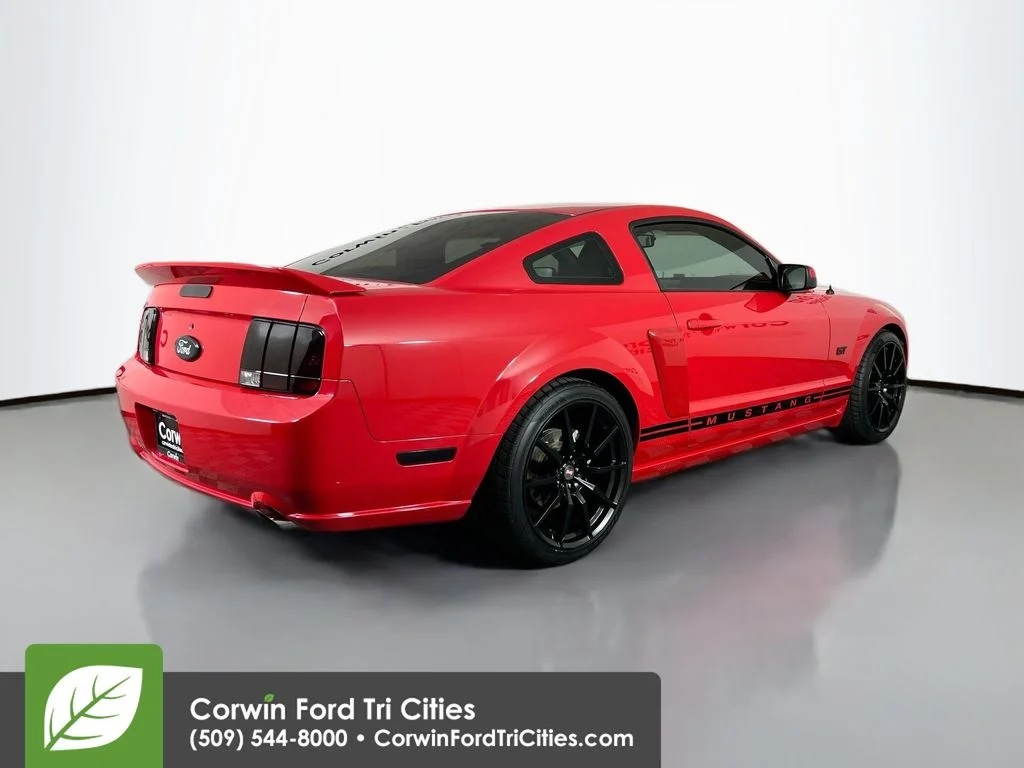 Used 2007 Redfire Clearcoat Metallic Ford GT Premium image 16