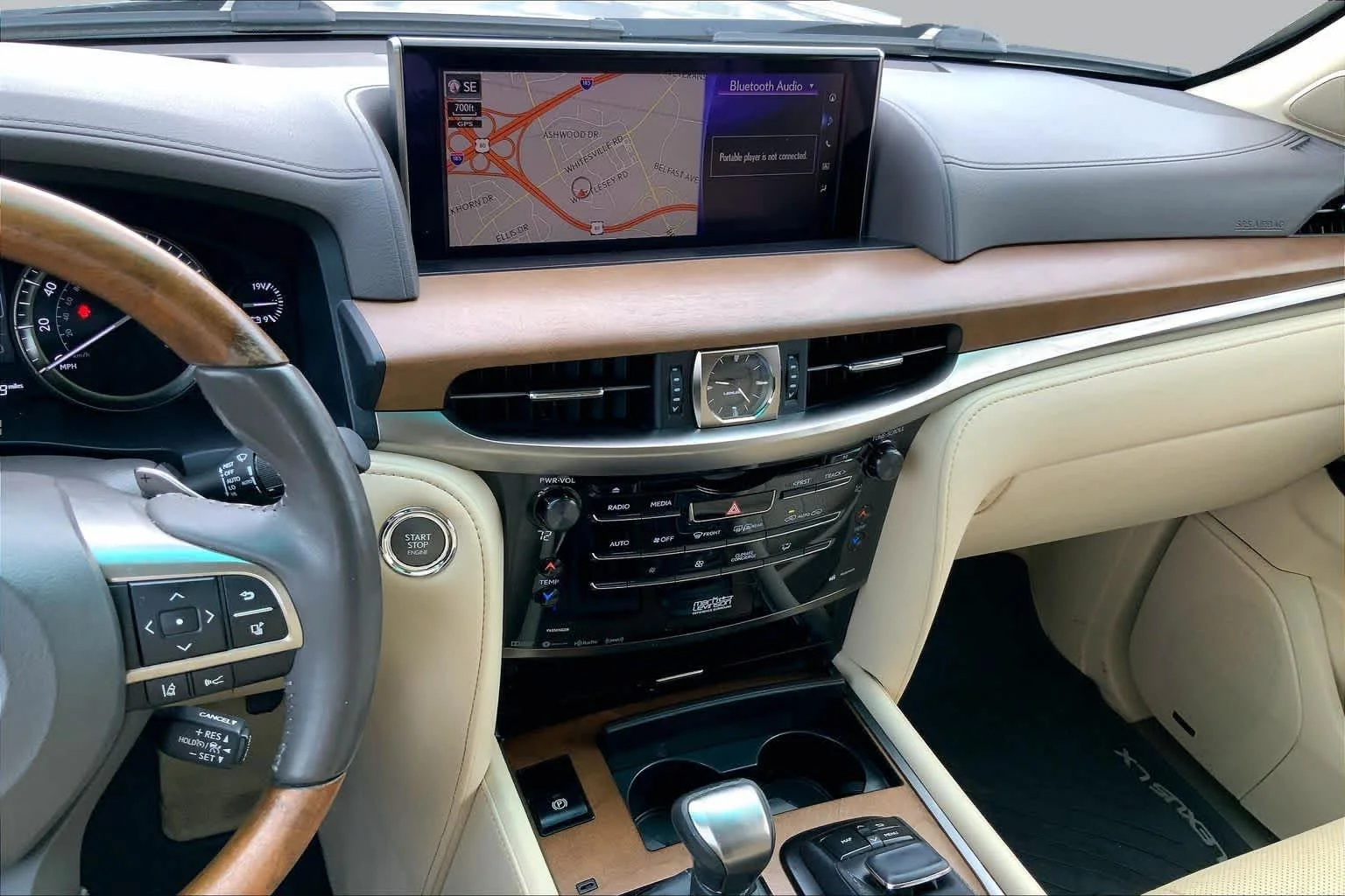 Used 2017 Atomic Silver Lexus  image 7