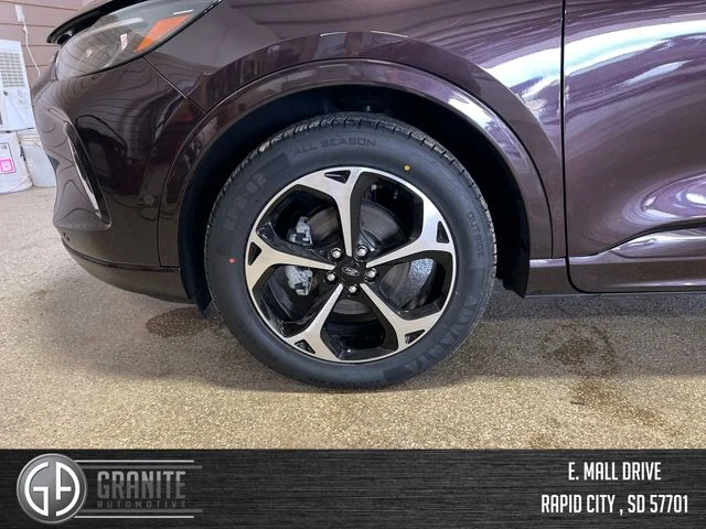 2023 Ford Escape ST-Line Elite - Photo 28