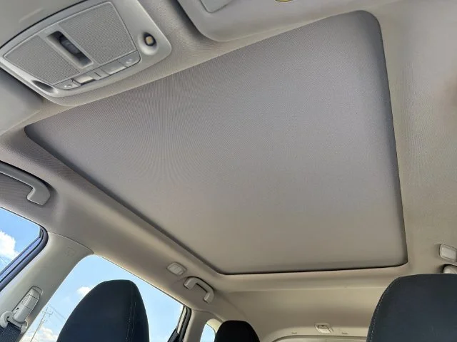 Used 2016 Gray Nissan SV image 18