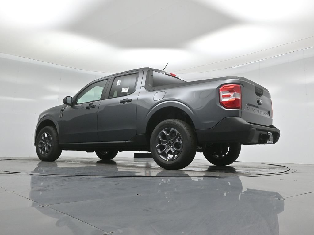 New 2026 Carbonized Gray Metallic Ford XLT image 46