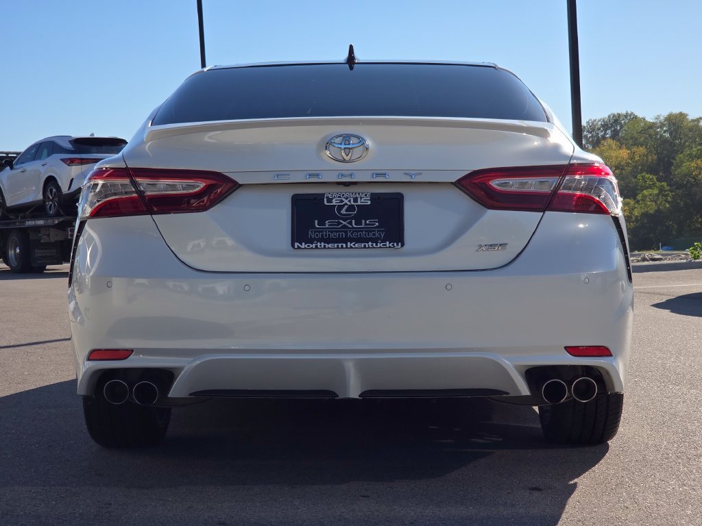 Used 2020 Wind Chill Pearl Toyota XSE V6 image 26