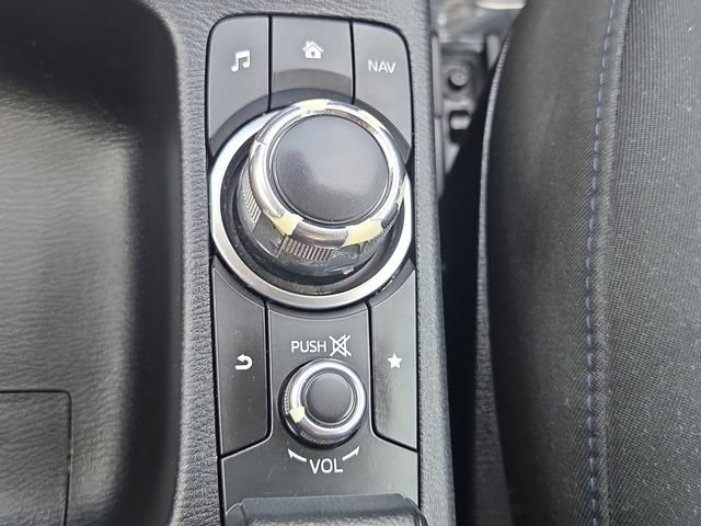 Used 2017 Graphite Toyota Base image 9