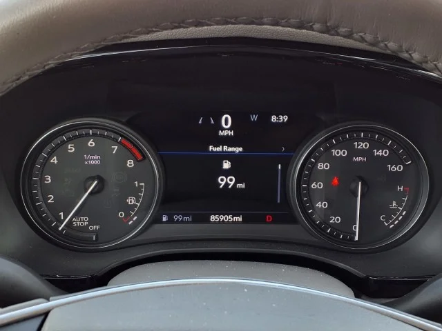 Used 2022 CRYSTAL WHITE TRICOAT Cadillac FWD Premium Luxury image 26