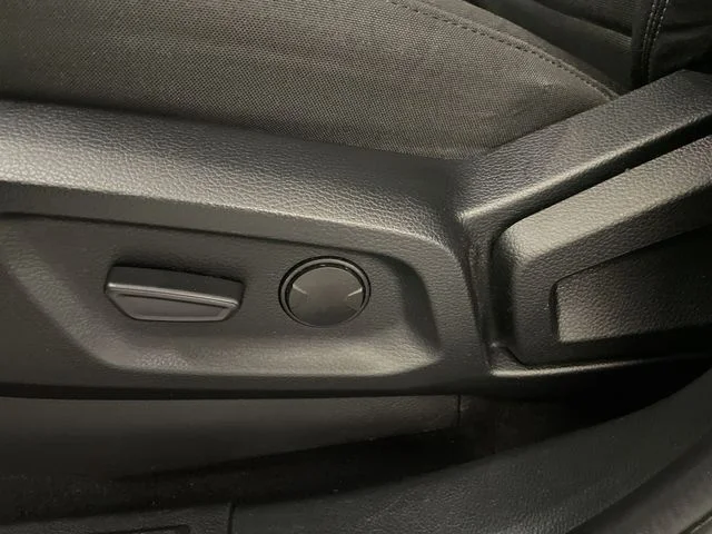 Used 2021 Cactus Ford XLT image 12