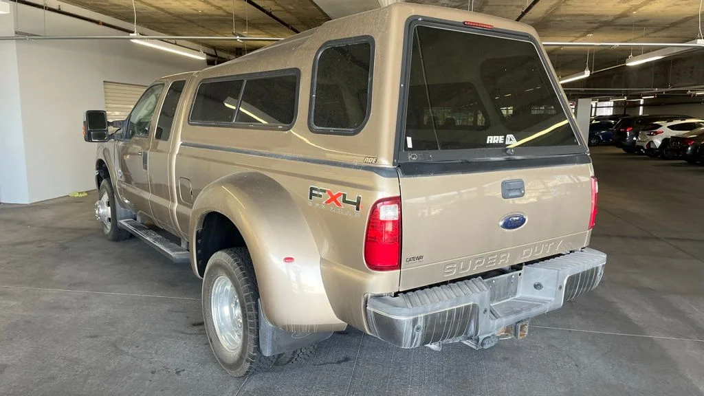 Used 2011 Gold Ford XLT image 5