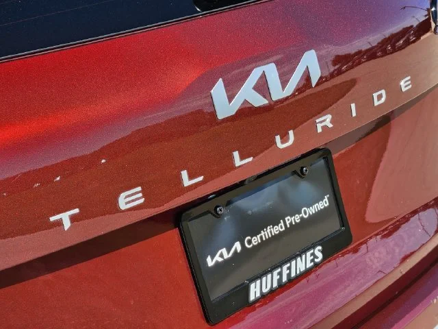 Used 2024 Red Kia EX image 10