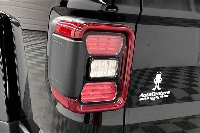 Used 2024 Black Clearcoat Jeep Mojave image 35