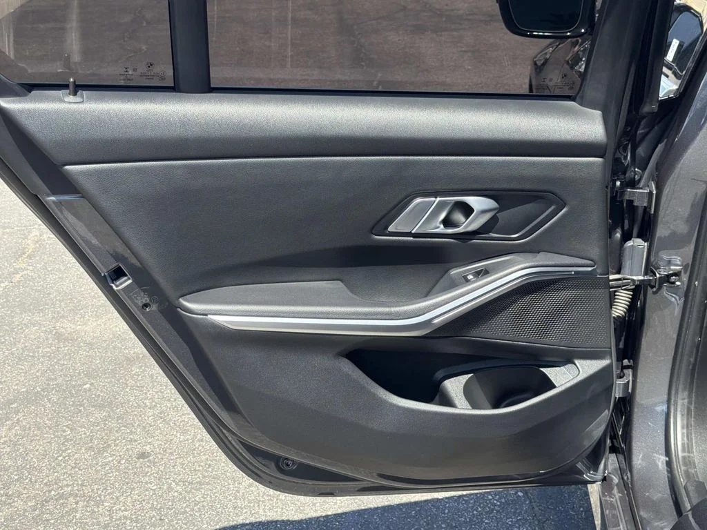 Used 2022 MINERAL GREY METALLIC BMW 330e image 27