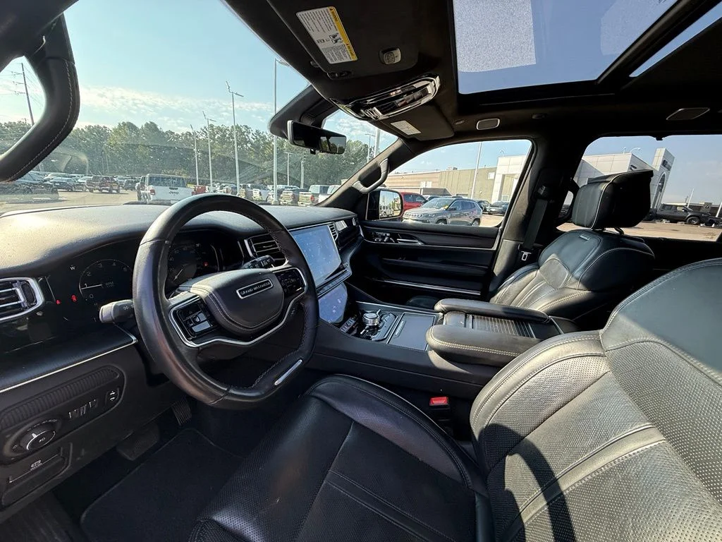 Used 2024 Black Jeep Series II image 22