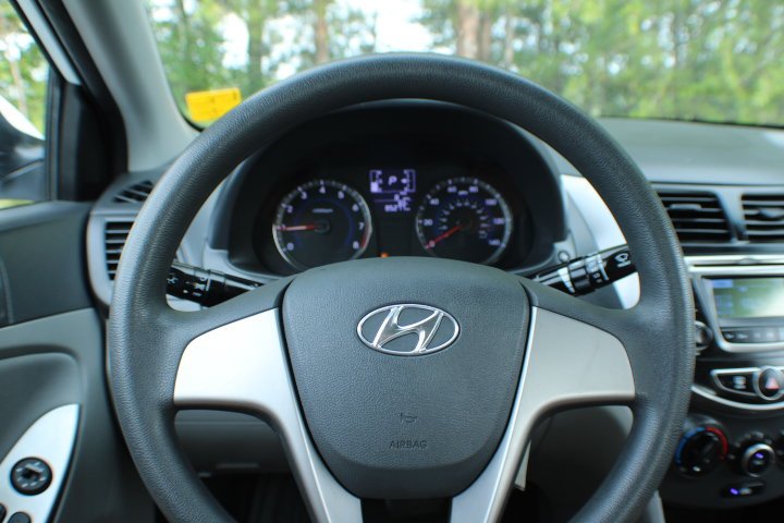 Used 2017 Century White Hyundai SE image 8
