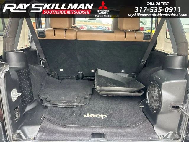 Used 2014 Black Jeep Unlimited Sahara image 17