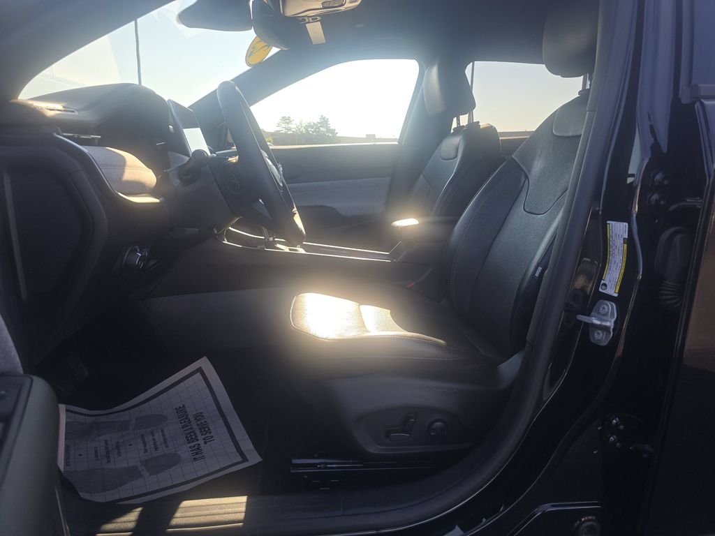 2023 Jeep Compass Latitude Lux - Photo 19