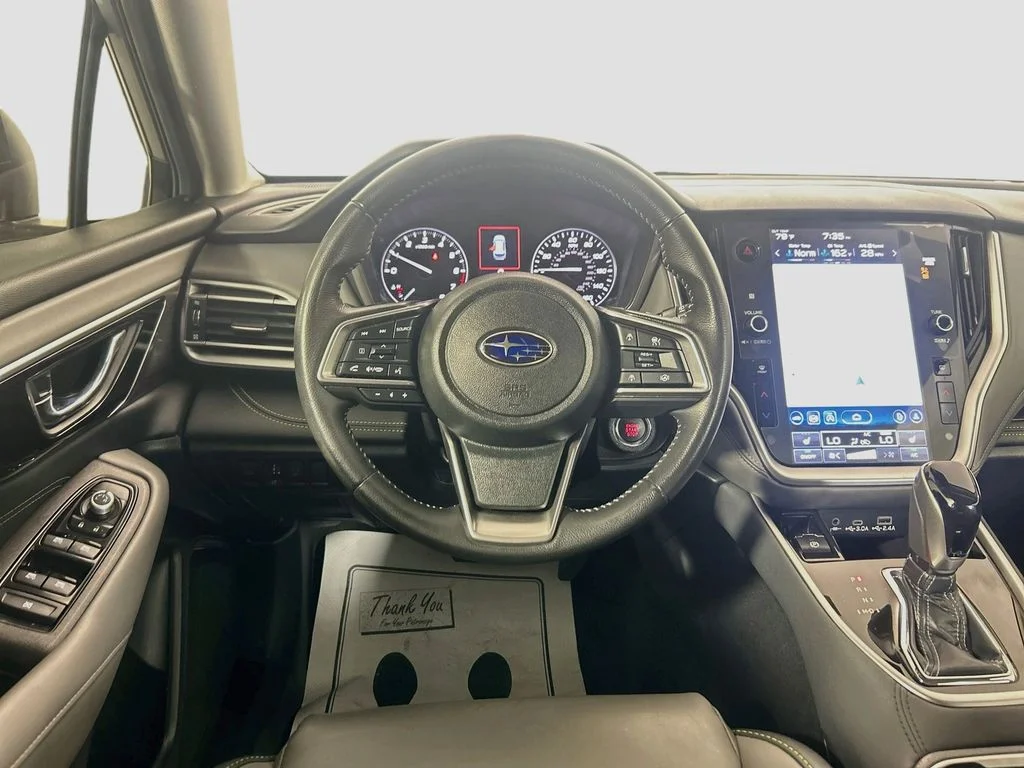 Used 2023 Ice Silver Metallic Subaru Onyx Edition image 24