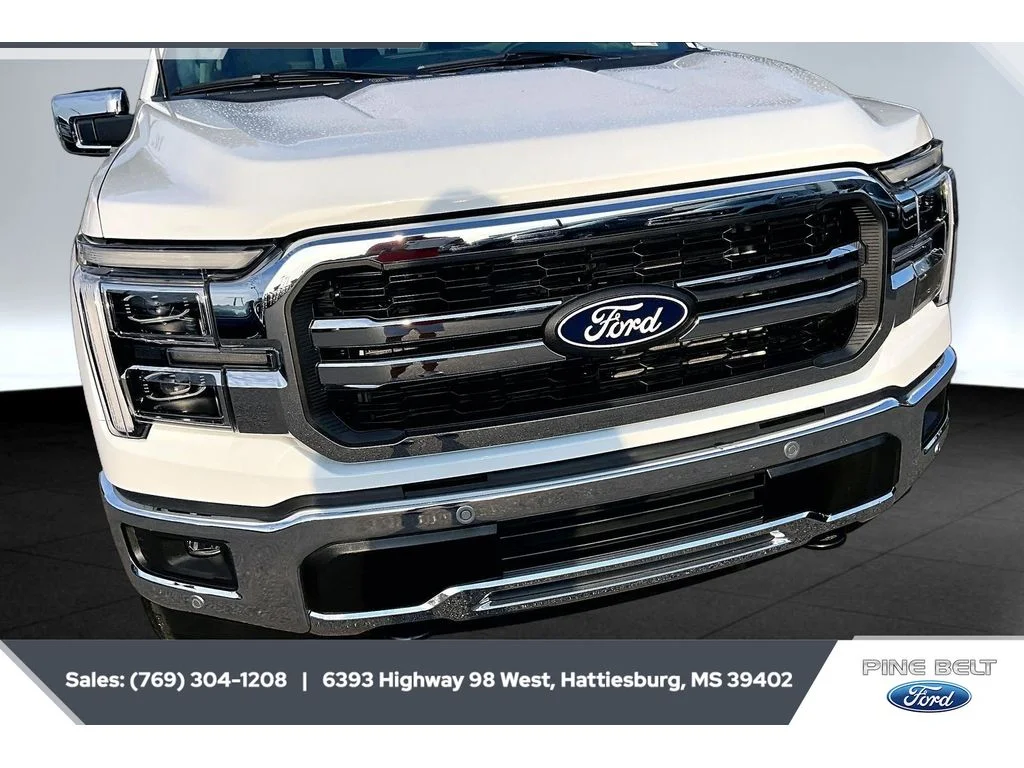 Used 2026 Oxford White Ford Lariat image 22