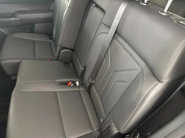 Used 2025 Red Hyundai XRT image 30
